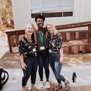 Meet your Posher, Jillian